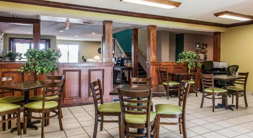 Quality Inn Lewisport Екстериор снимка